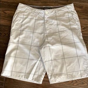 Men’s plaid shorts
